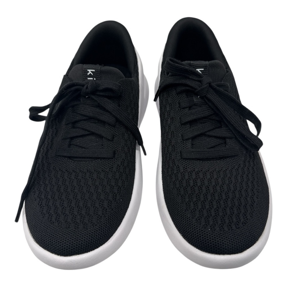 KIZIK
Roamer Hands-free Sneaker In Black/White woman’s size 6 - Picture 5 of 9